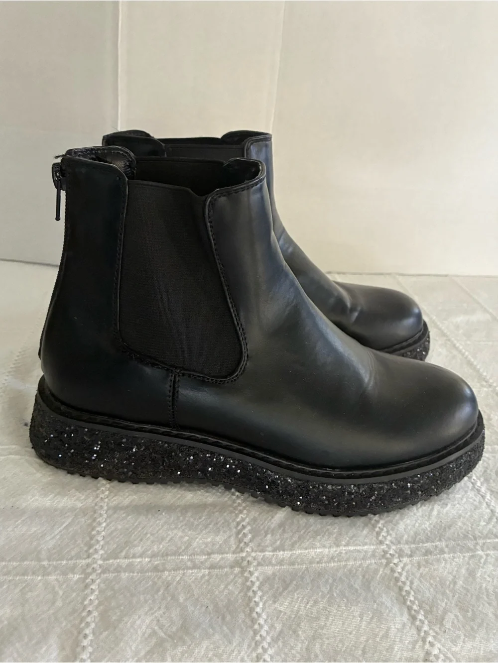Steve Madden Kids' JHarper Glitter black platform Combat Boot Size 4